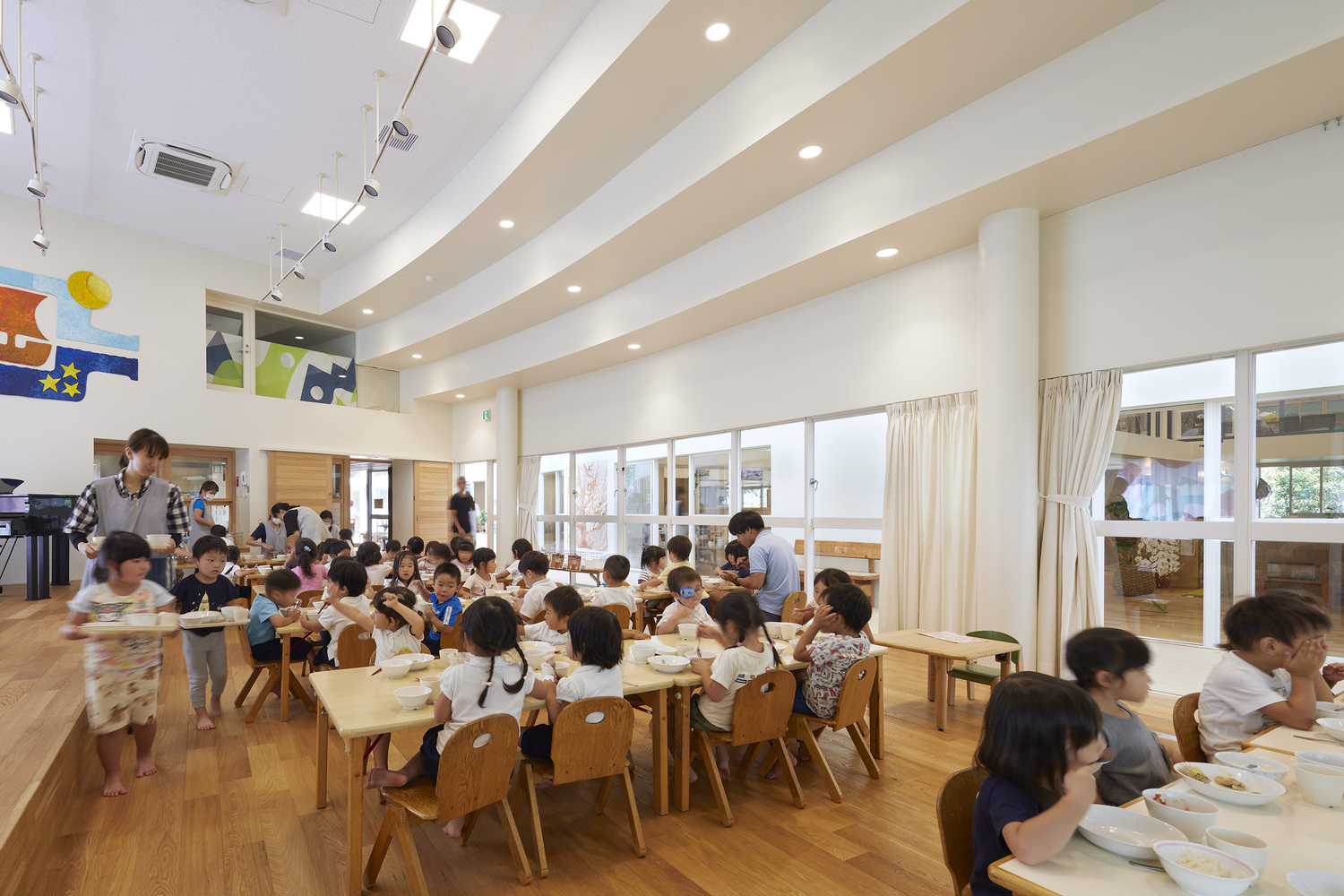 給寶寶添加輔食，是從第6個(gè)月開(kāi)始，還是滿6個(gè)月以后？